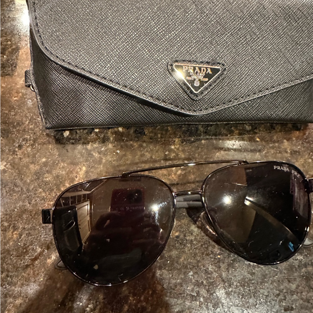 Men’s Prada Aviator sunglasses with case.